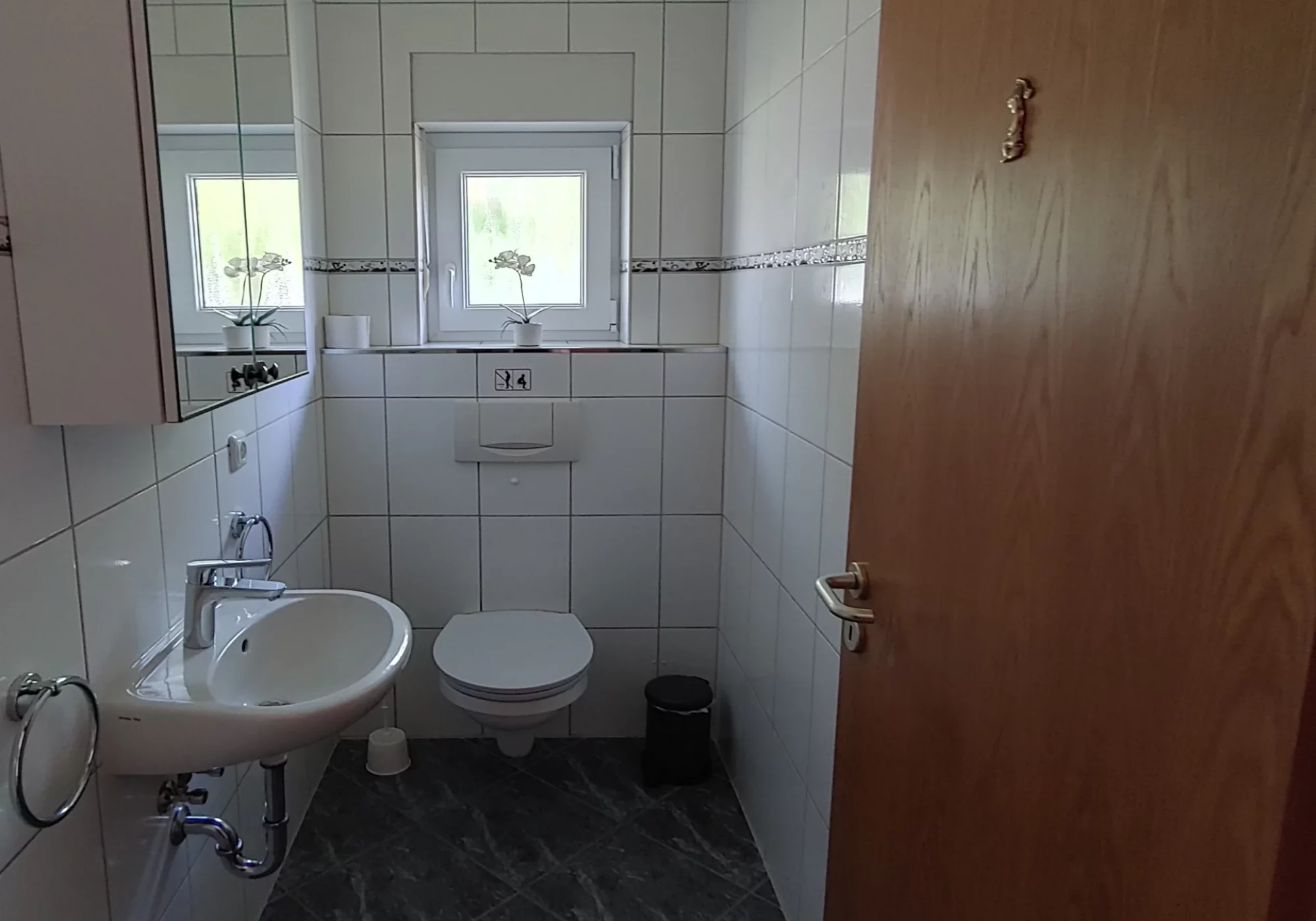 Gäste WC -hoch
